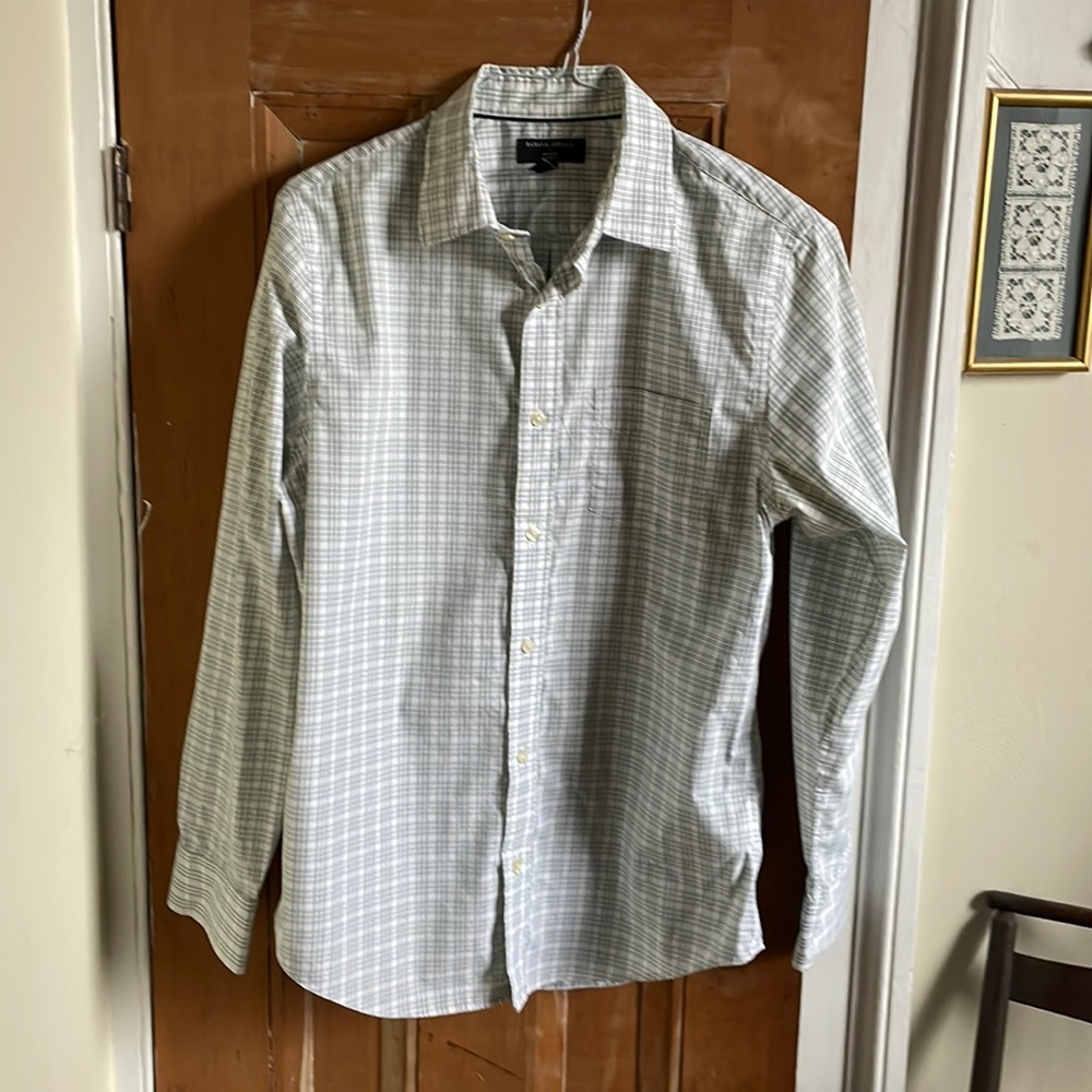 Green and white plaid Banana Republic M non-iron slim fit shirt